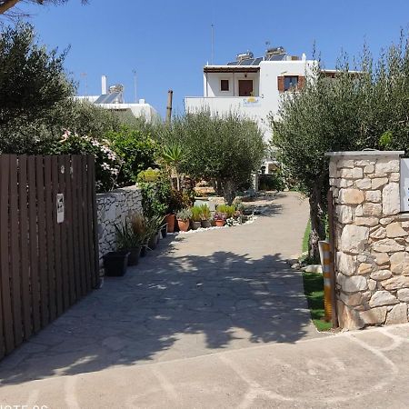 Sunset Studios And Apartments For Adults Over 21 Only Náousa Exterior foto
