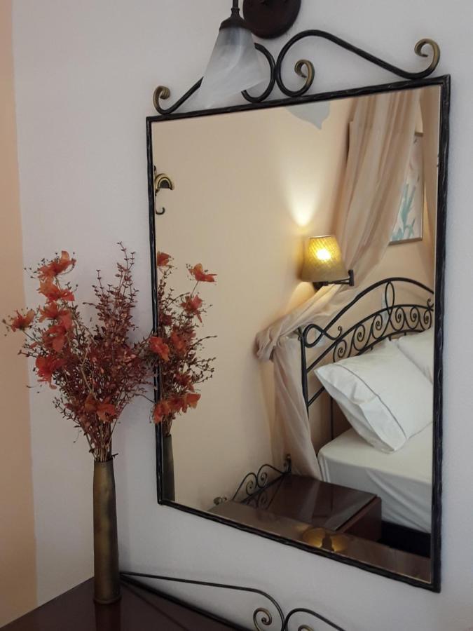 Sunset Studios And Apartments For Adults Over 21 Only Náousa Exterior foto