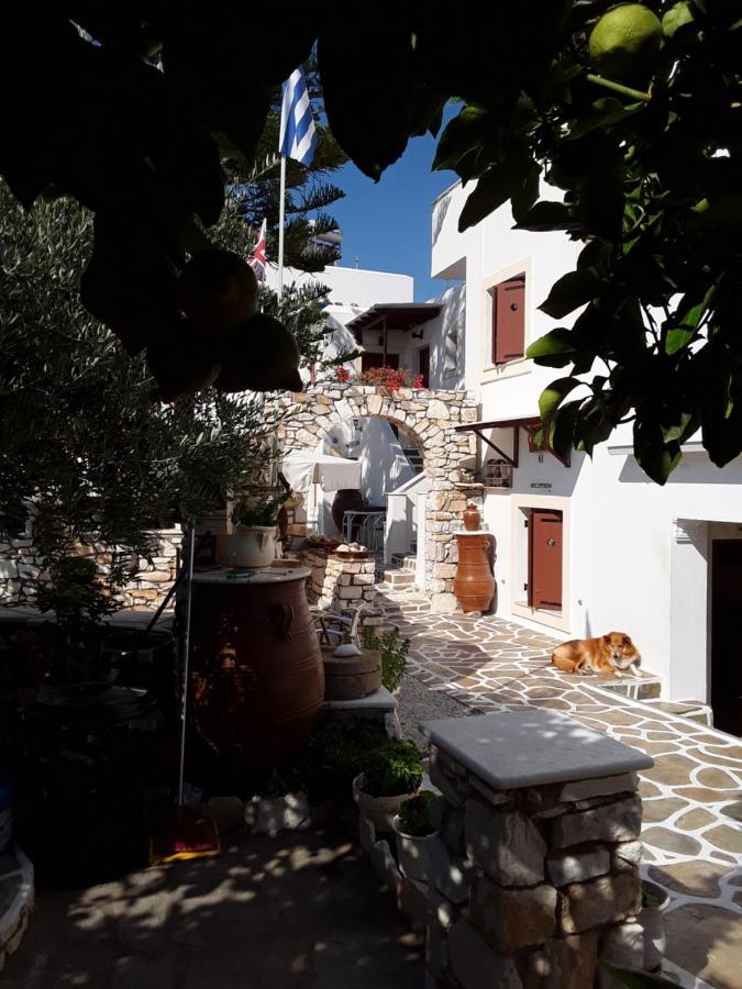 Sunset Studios And Apartments For Adults Over 21 Only Náousa Exterior foto
